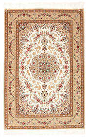  Isfahan Silkerenning Teppe 108X161 Ekte Orientalsk Håndknyttet Beige/Brun ()