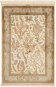  Ghom Silke Teppe 100X148 Ekte Orientalsk Håndknyttet Beige/Lysbrun (Silke, Persia/Iran)